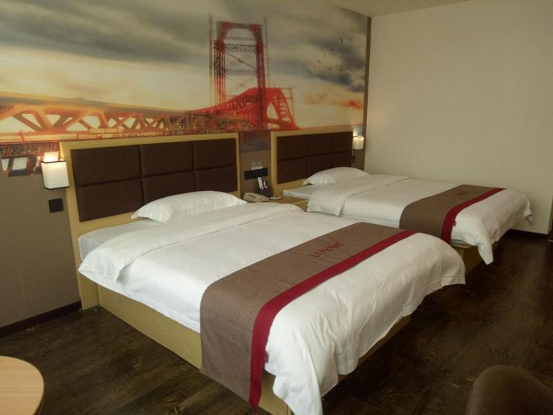 Thank Inn Plus Hotel Jiangxi Fuzhou Jinxi County Government Square Exterior photo